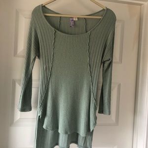 Green Francesca’s 3/4 Sleeve Sweater